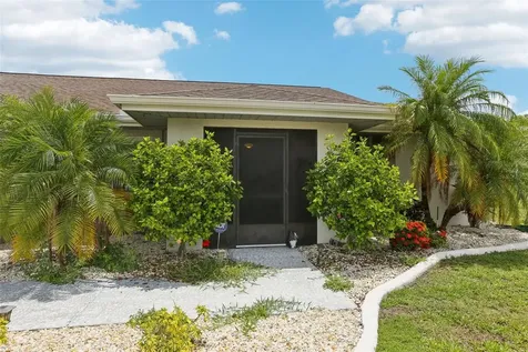 1812 New Bedford Drive Sun City Center FL 33573