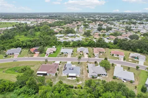 1812 New Bedford Drive Sun City Center FL 33573
