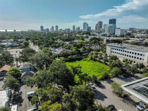 1033 7th Avenue N St Petersburg FL 33705