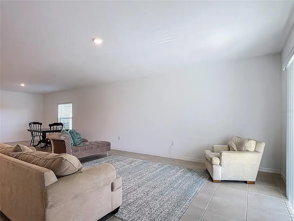 243 Amber Way Kissimmee FL 34758