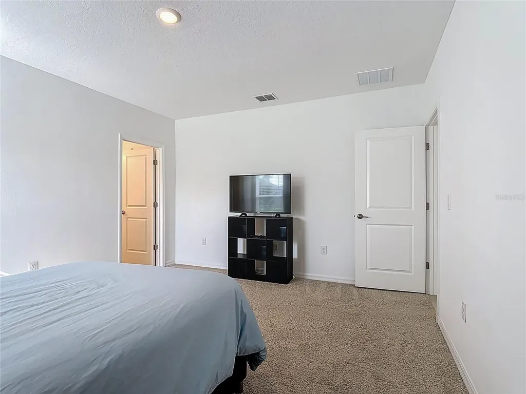 243 Amber Way Kissimmee FL 34758