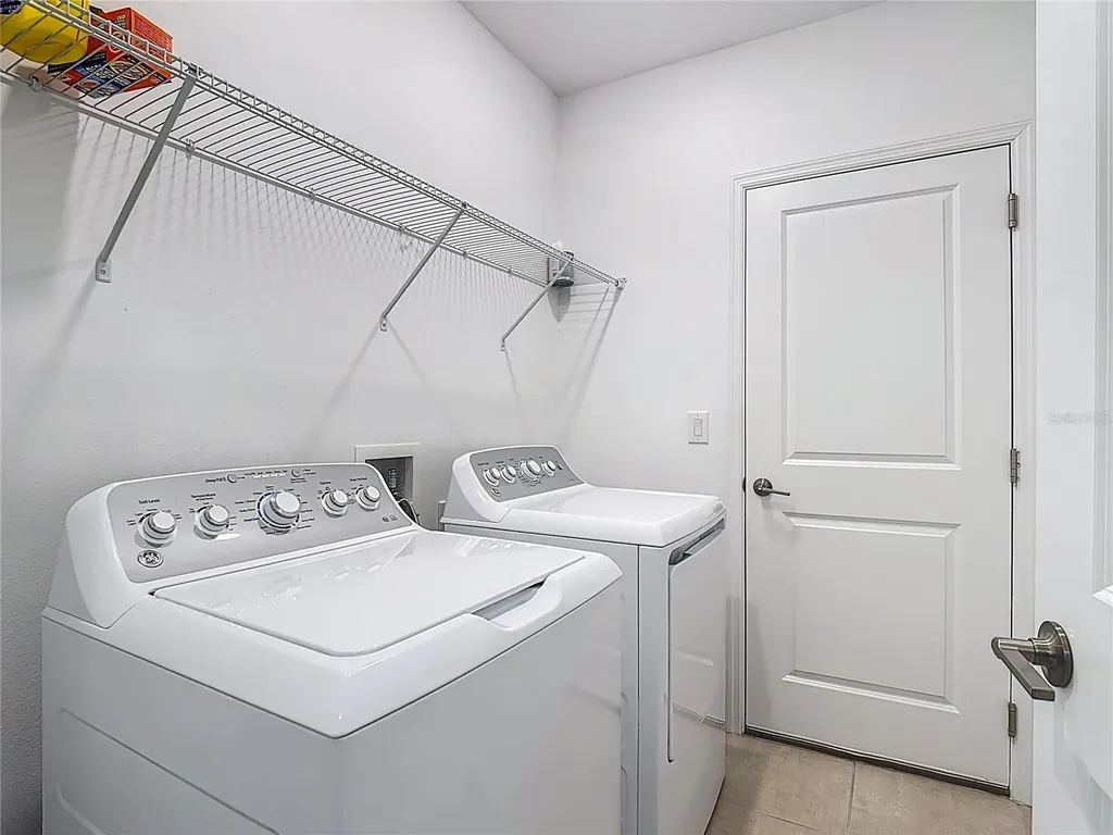243 Amber Way Kissimmee FL 34758
