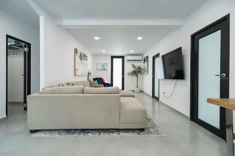149 Calle Delbrey San Juan PR 00911