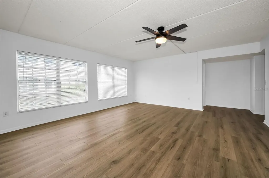 320 N Bayshore Boulevard Clearwater FL 33759