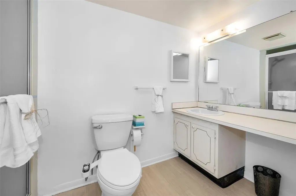 320 N Bayshore Boulevard Clearwater FL 33759