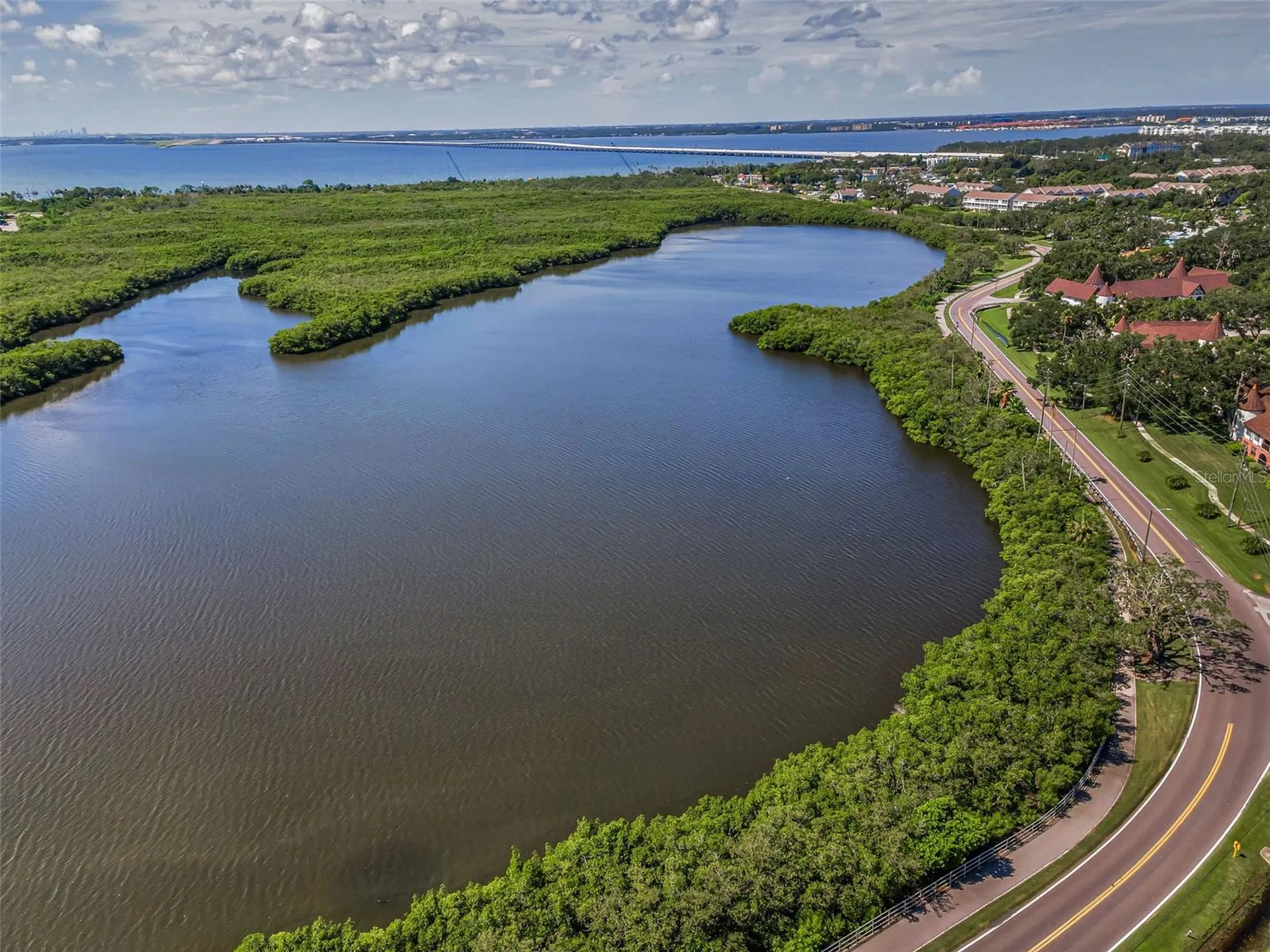 320 N Bayshore Boulevard Clearwater FL 33759