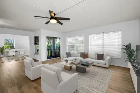 320 N Bayshore Boulevard Clearwater FL 33759