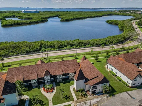 320 N Bayshore Boulevard Clearwater FL 33759