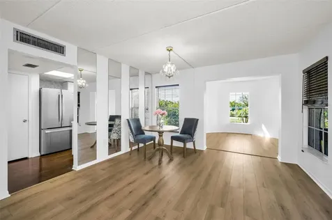 320 N Bayshore Boulevard Clearwater FL 33759
