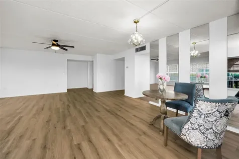 320 N Bayshore Boulevard Clearwater FL 33759