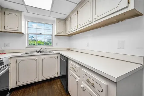 320 N Bayshore Boulevard Clearwater FL 33759