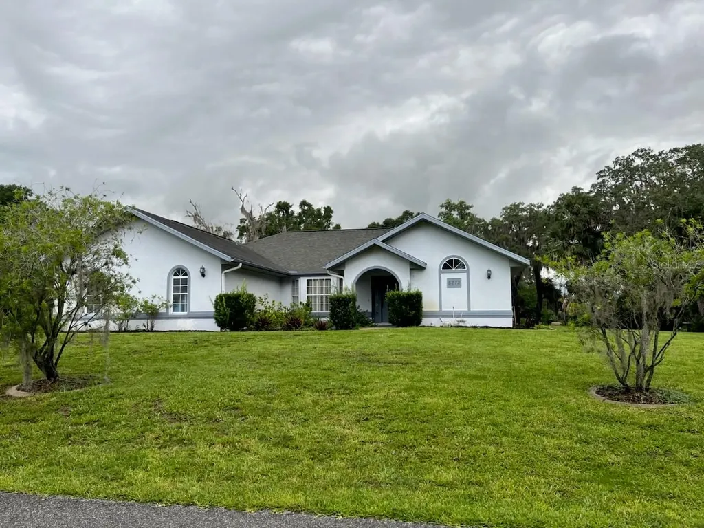 5272 County Road 114d Wildwood FL 34785