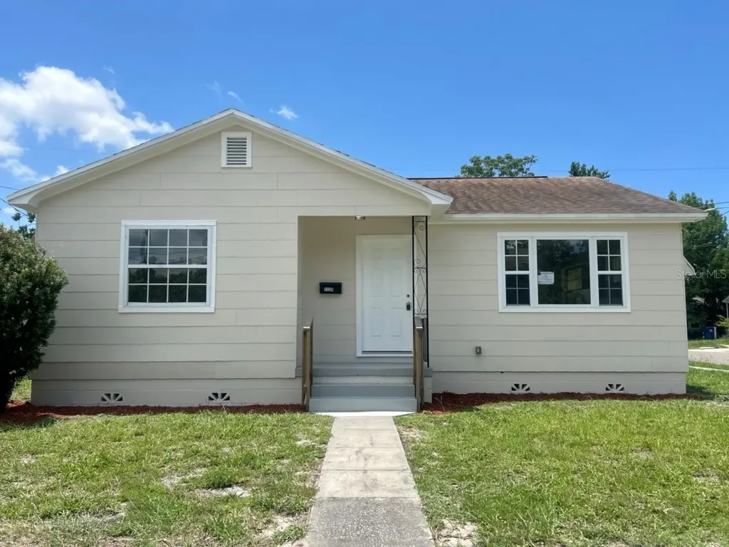1730 38th Avenue N St Petersburg FL 33713