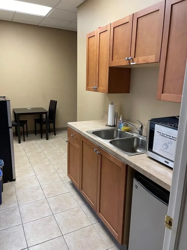 1422 Bloomingdale Avenue Valrico FL 33596