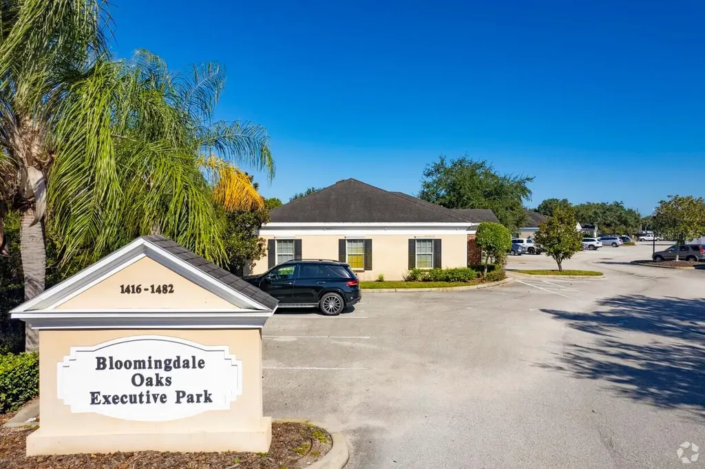 1422 Bloomingdale Avenue Valrico FL 33596