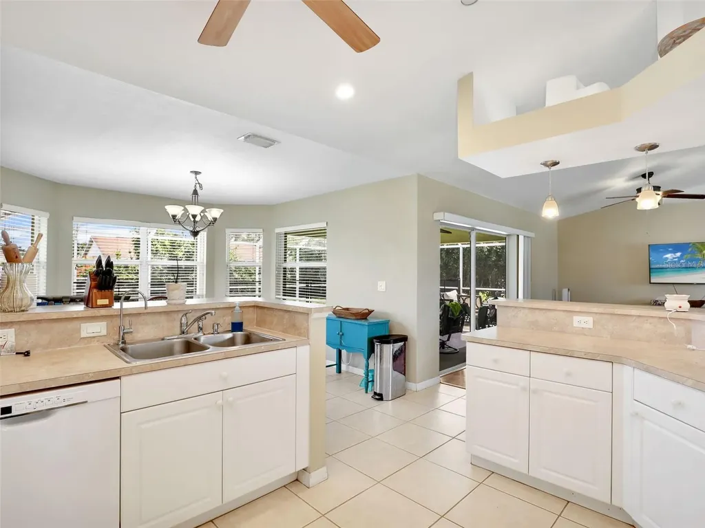 1335 SE 12th Street Cape Coral FL 33990