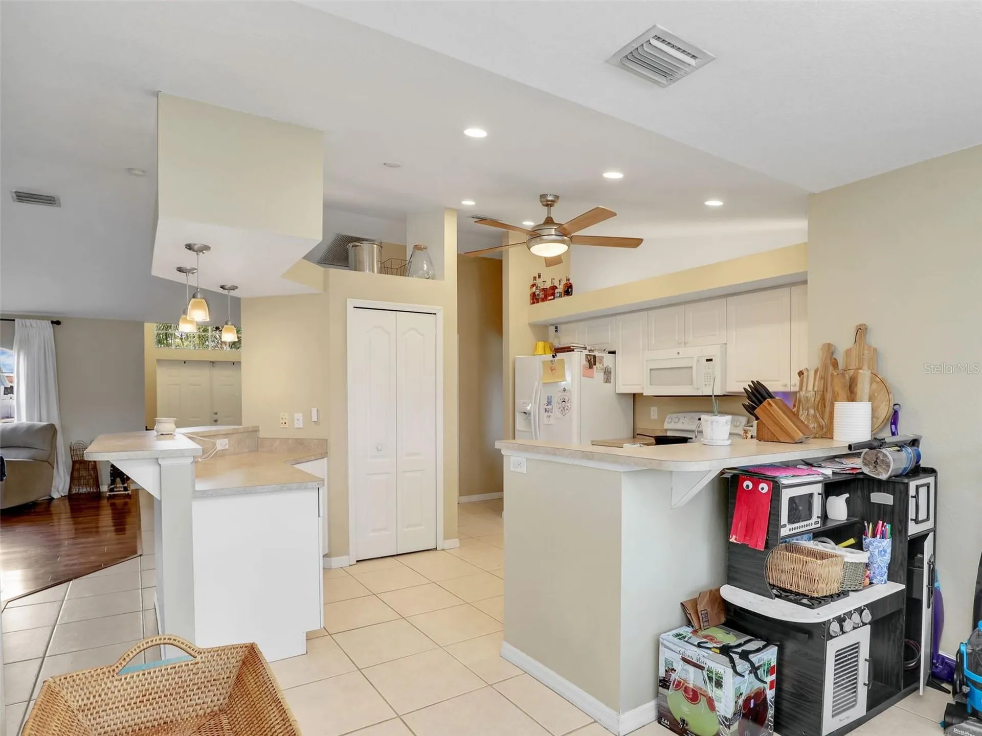 1335 SE 12th Street Cape Coral FL 33990