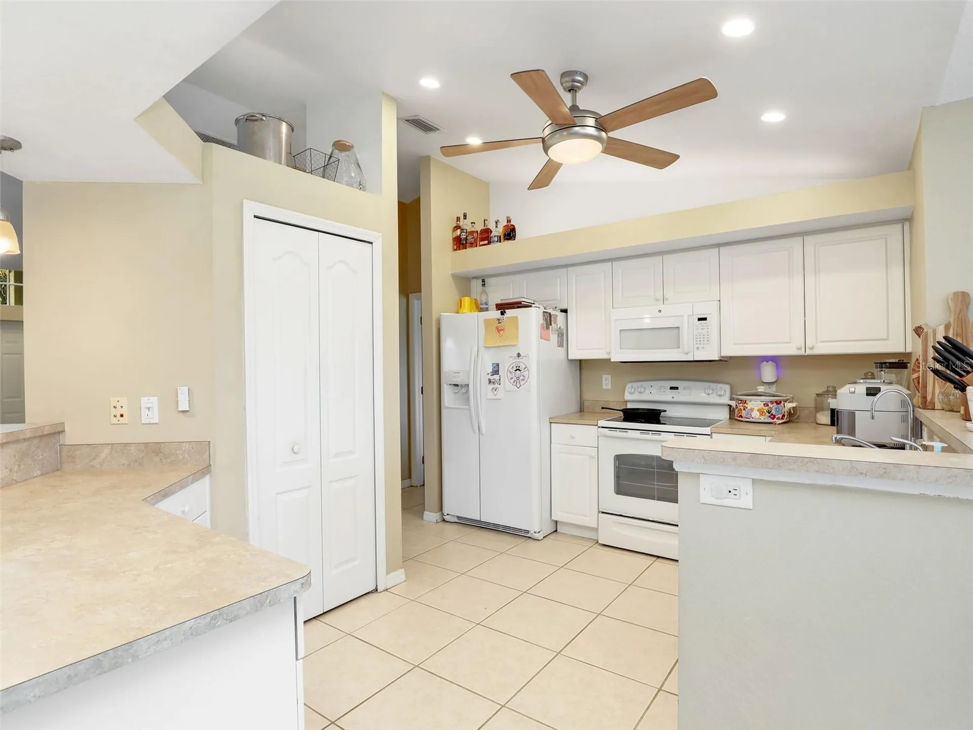 1335 SE 12th Street Cape Coral FL 33990