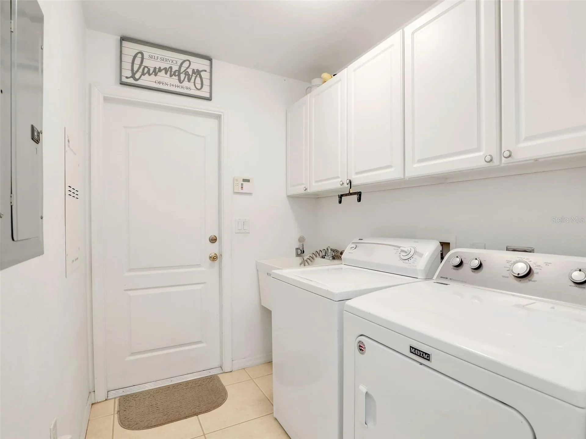 1335 SE 12th Street Cape Coral FL 33990