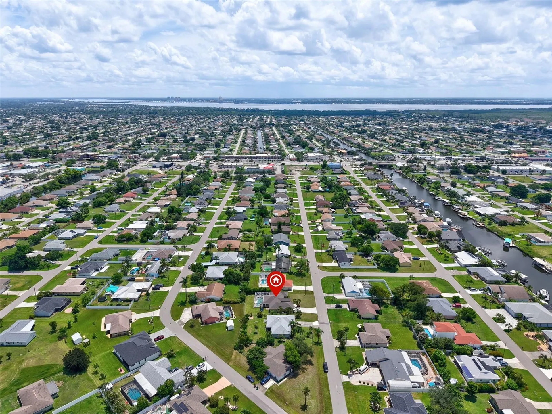 1335 SE 12th Street Cape Coral FL 33990