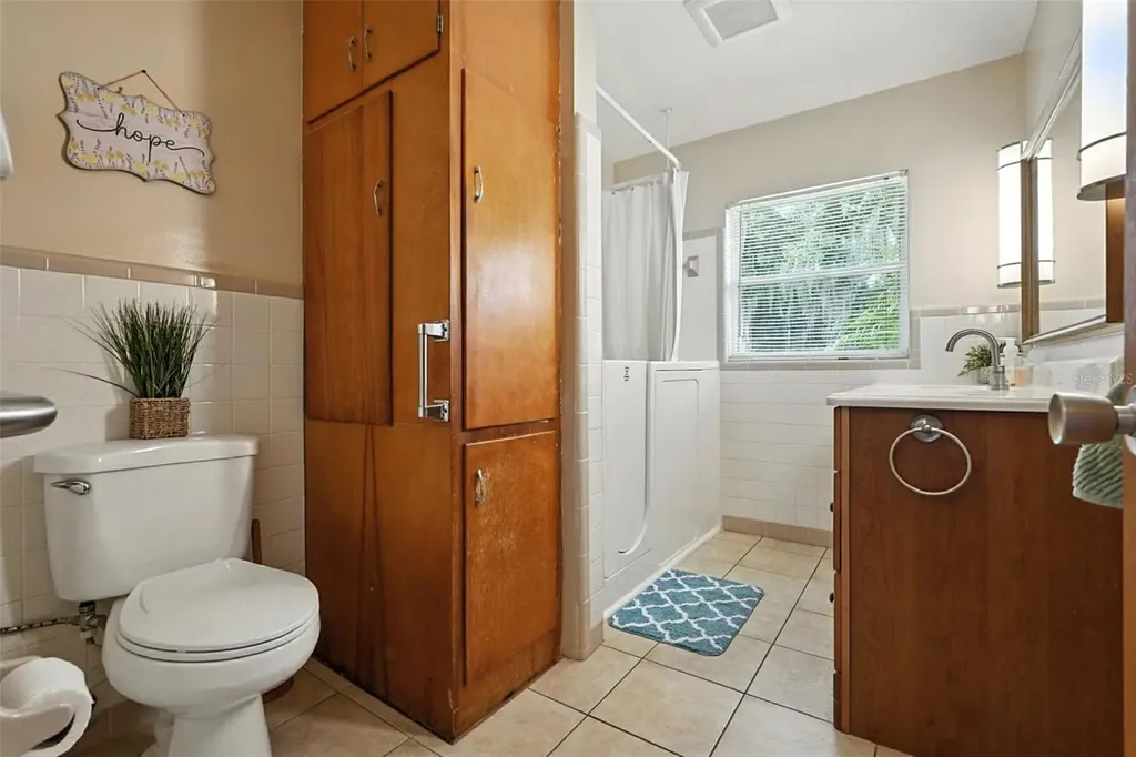 32721 Lake Eustis Drive Tavares FL 32778