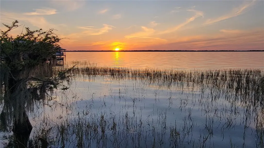 32721 Lake Eustis Drive Tavares FL 32778