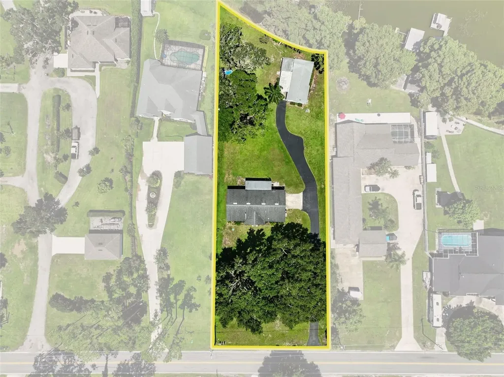 32721 Lake Eustis Drive Tavares FL 32778