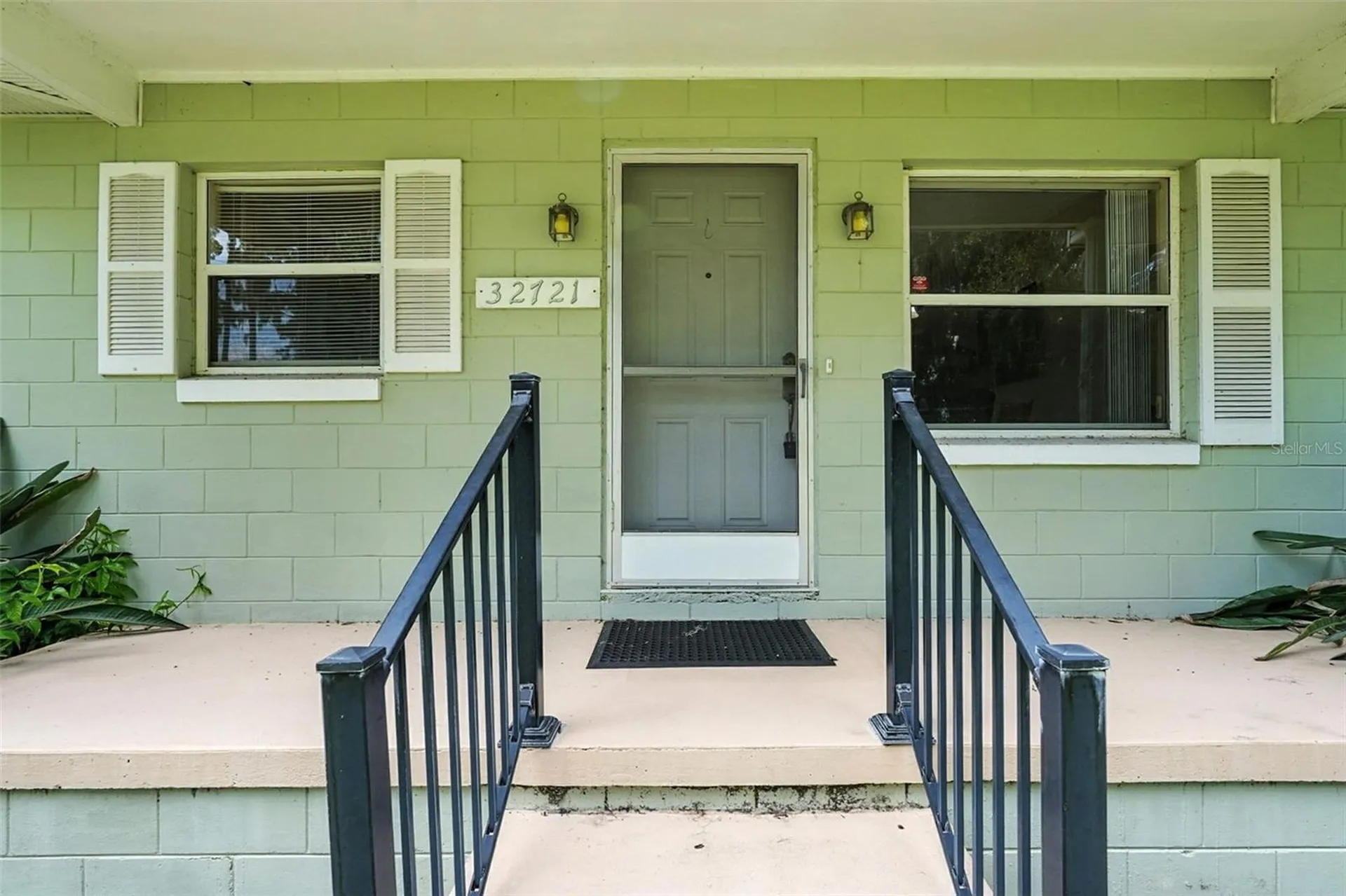 32721 Lake Eustis Drive Tavares FL 32778