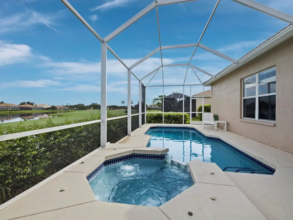 9492 Forest Hills Circle Sarasota FL 34238