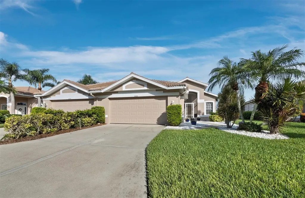9492 Forest Hills Circle Sarasota FL 34238