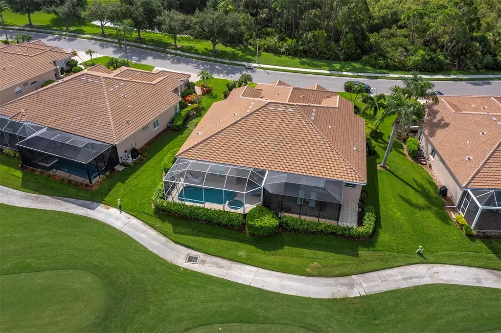 9492 Forest Hills Circle Sarasota FL 34238