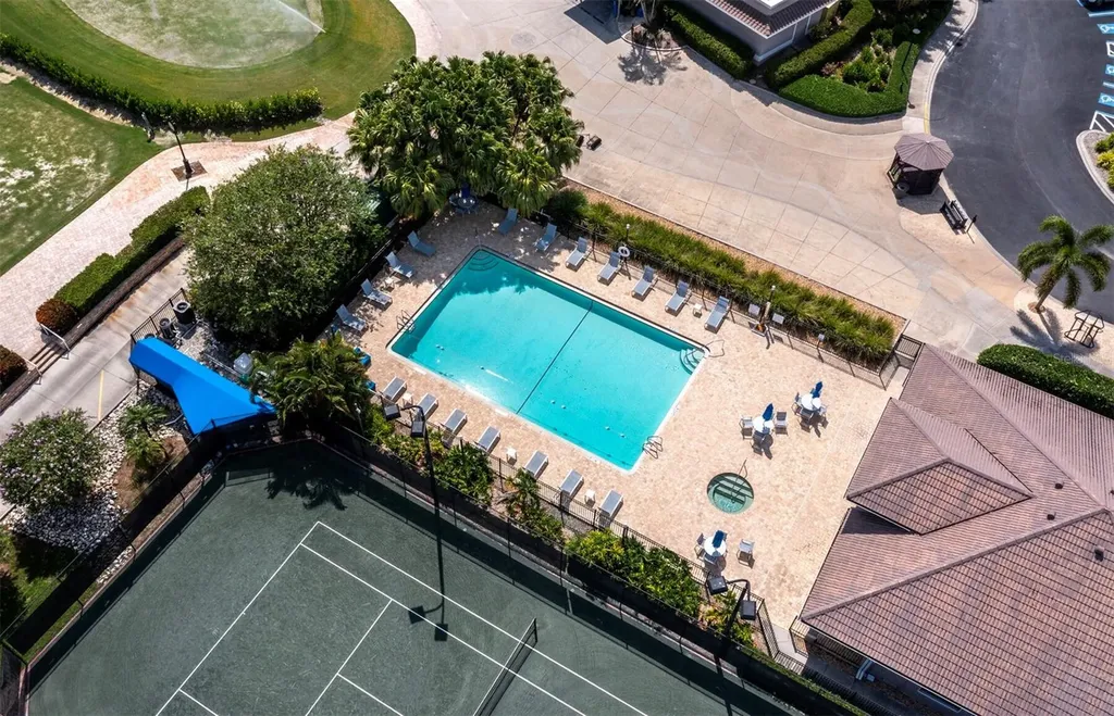 9492 Forest Hills Circle Sarasota FL 34238