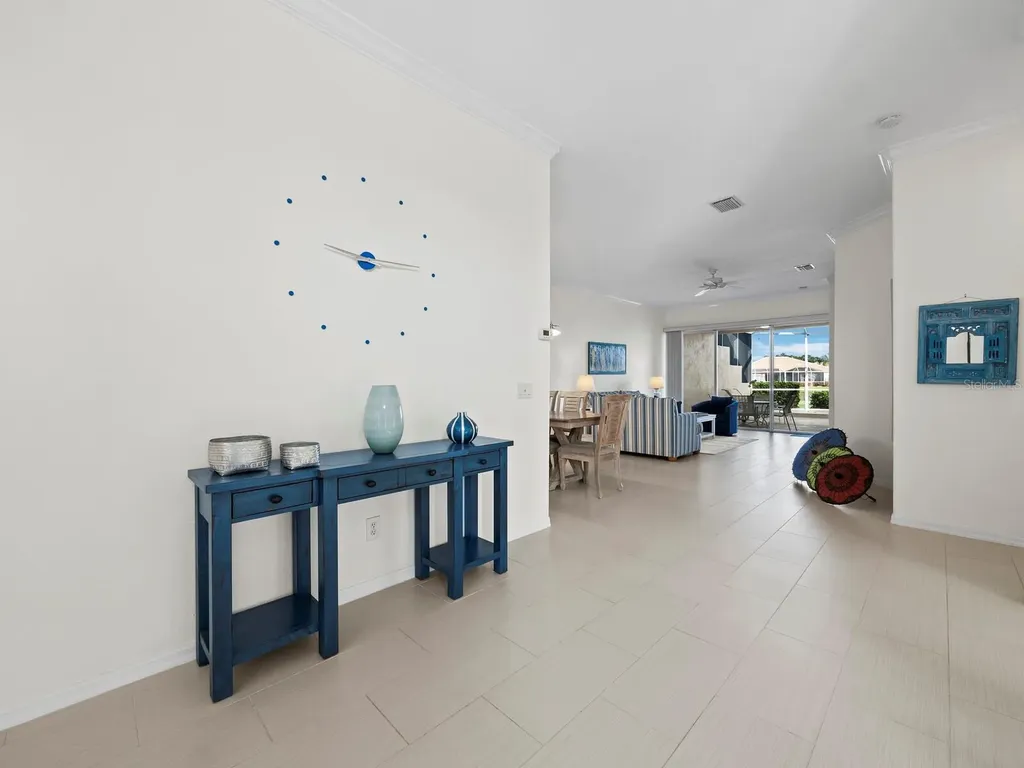 9492 Forest Hills Circle Sarasota FL 34238