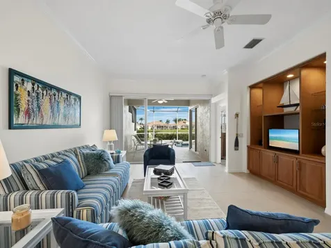 9492 Forest Hills Circle Sarasota FL 34238
