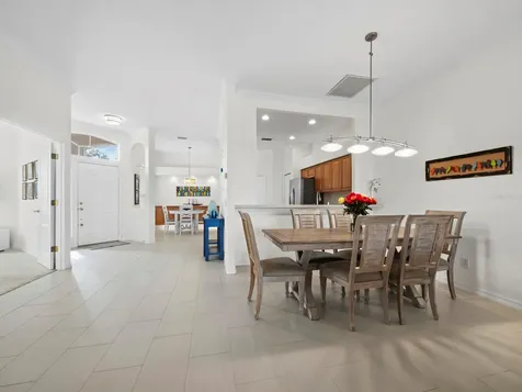 9492 Forest Hills Circle Sarasota FL 34238