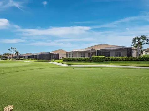 9492 Forest Hills Circle Sarasota FL 34238