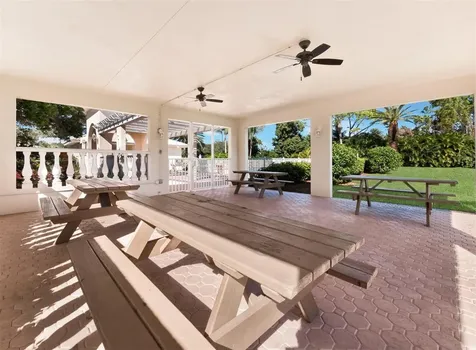 9492 Forest Hills Circle Sarasota FL 34238
