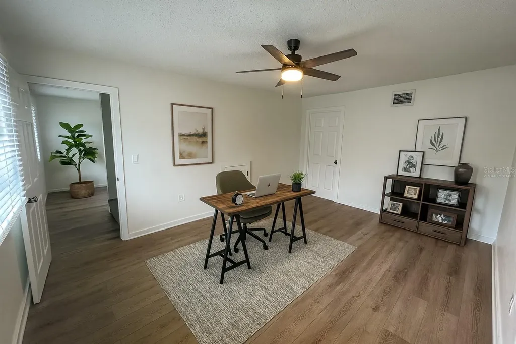 722 65th Avenue E Bradenton FL 34203