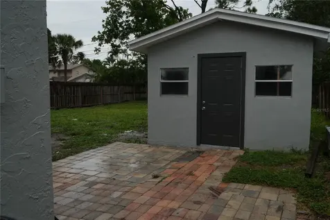 722 65th Avenue E Bradenton FL 34203