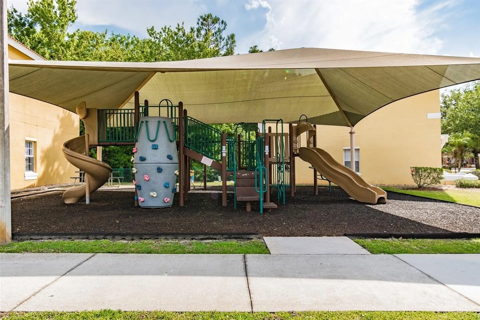 1005 Lake Berkley Drive Kissimmee FL 34746