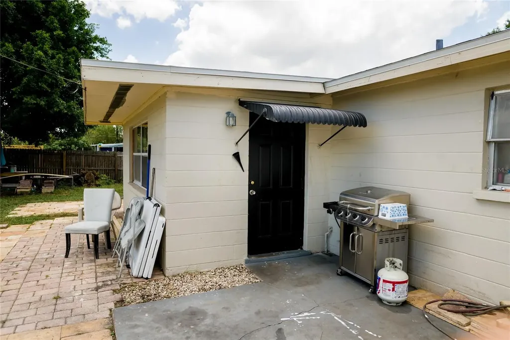 2106 25th Avenue W Bradenton FL 34205