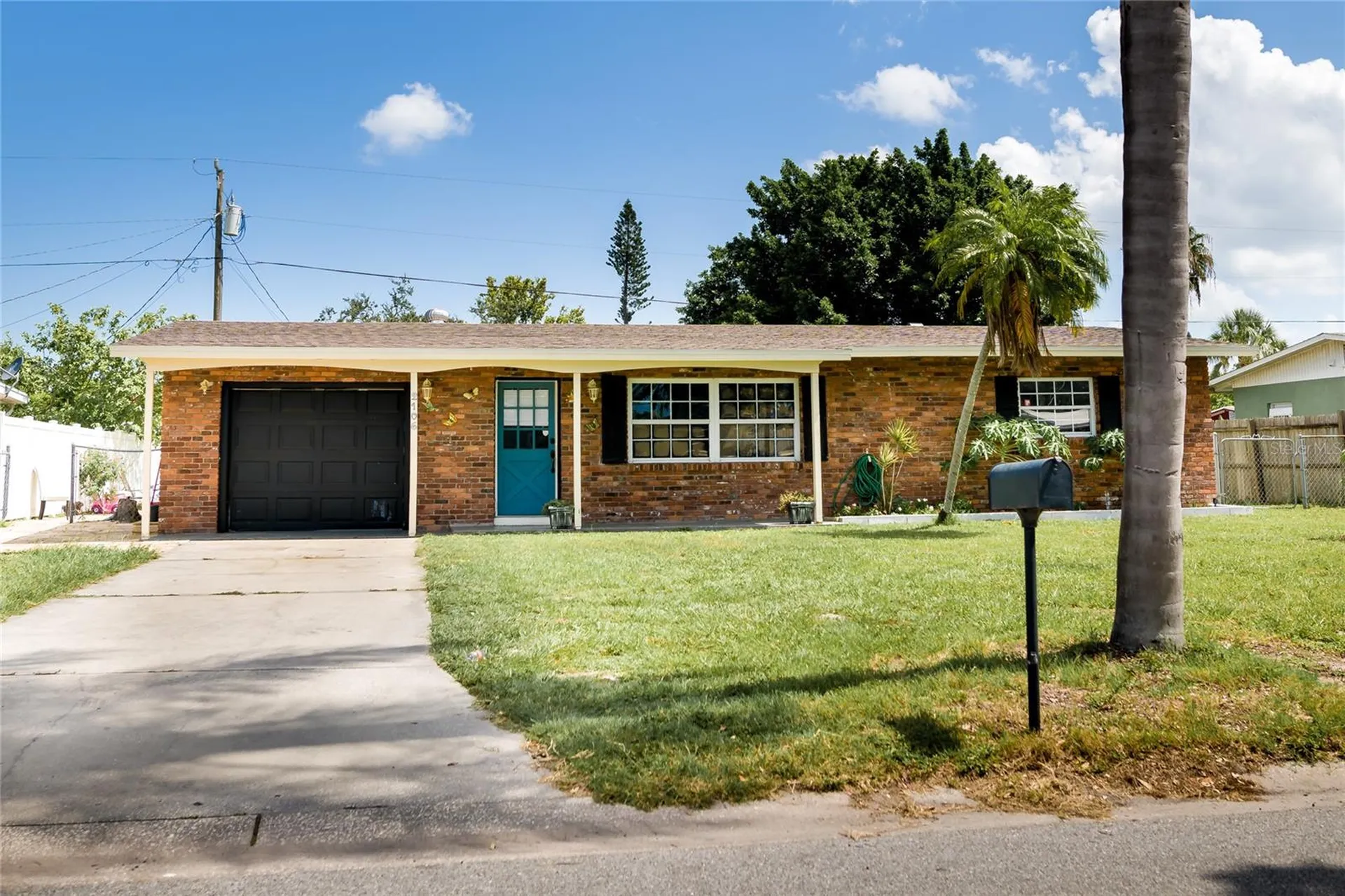 2106 25th Avenue W Bradenton FL 34205