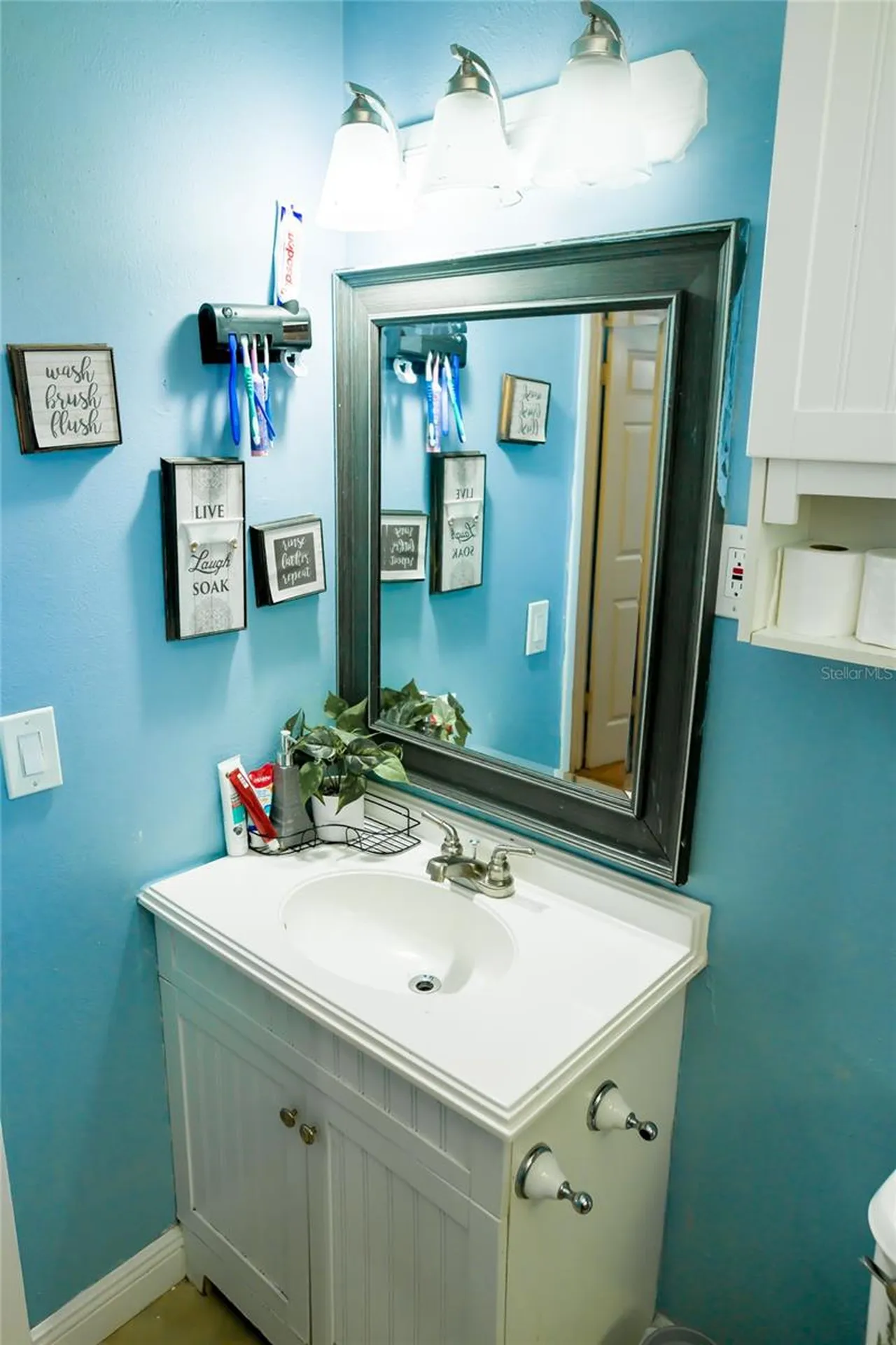 2106 25th Avenue W Bradenton FL 34205