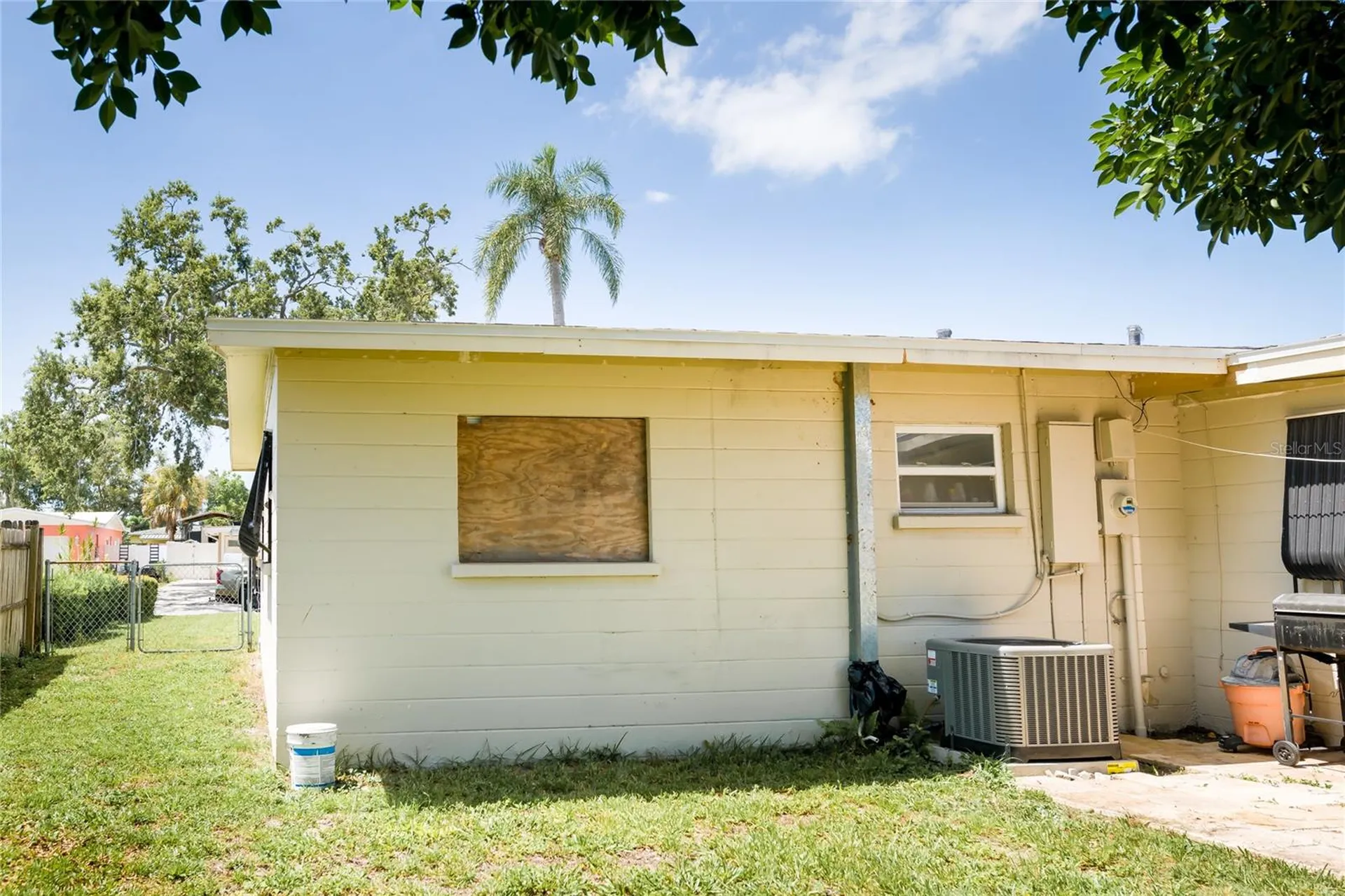 2106 25th Avenue W Bradenton FL 34205