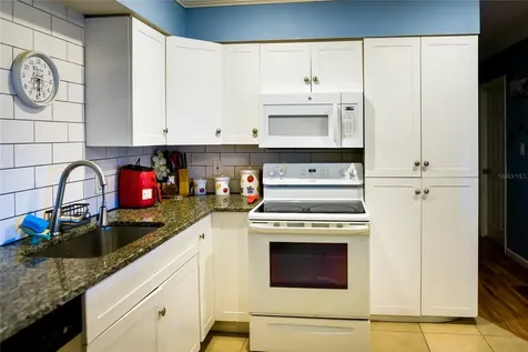 2106 25th Avenue W Bradenton FL 34205
