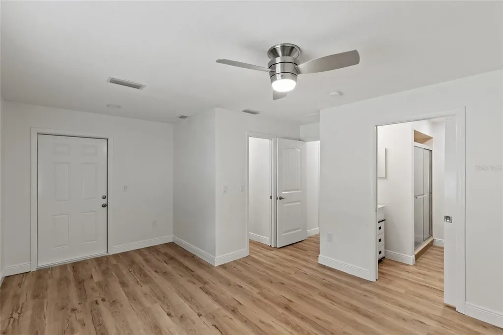 810 Ridge Avenue Wildwood FL 34785
