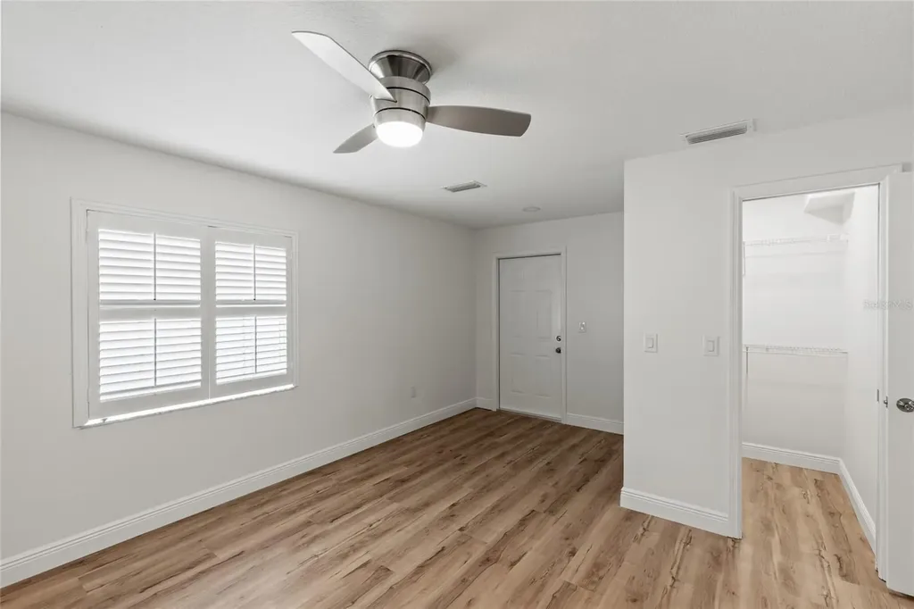 810 Ridge Avenue Wildwood FL 34785