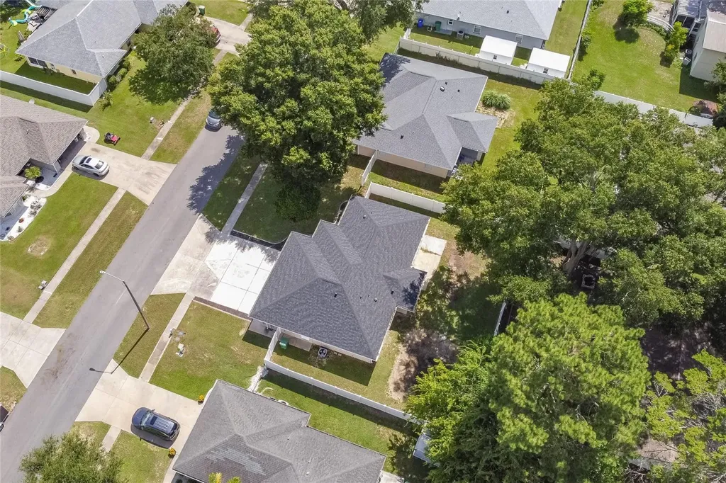 810 Ridge Avenue Wildwood FL 34785