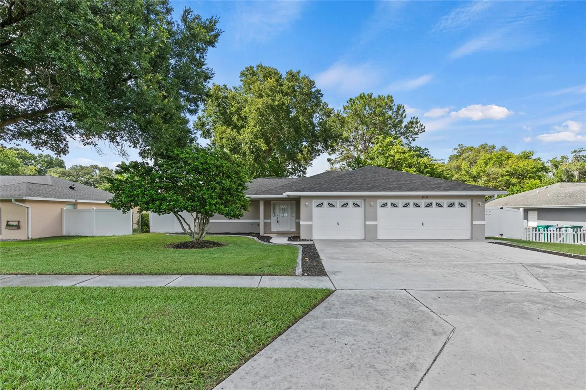 810 Ridge Avenue Wildwood FL 34785
