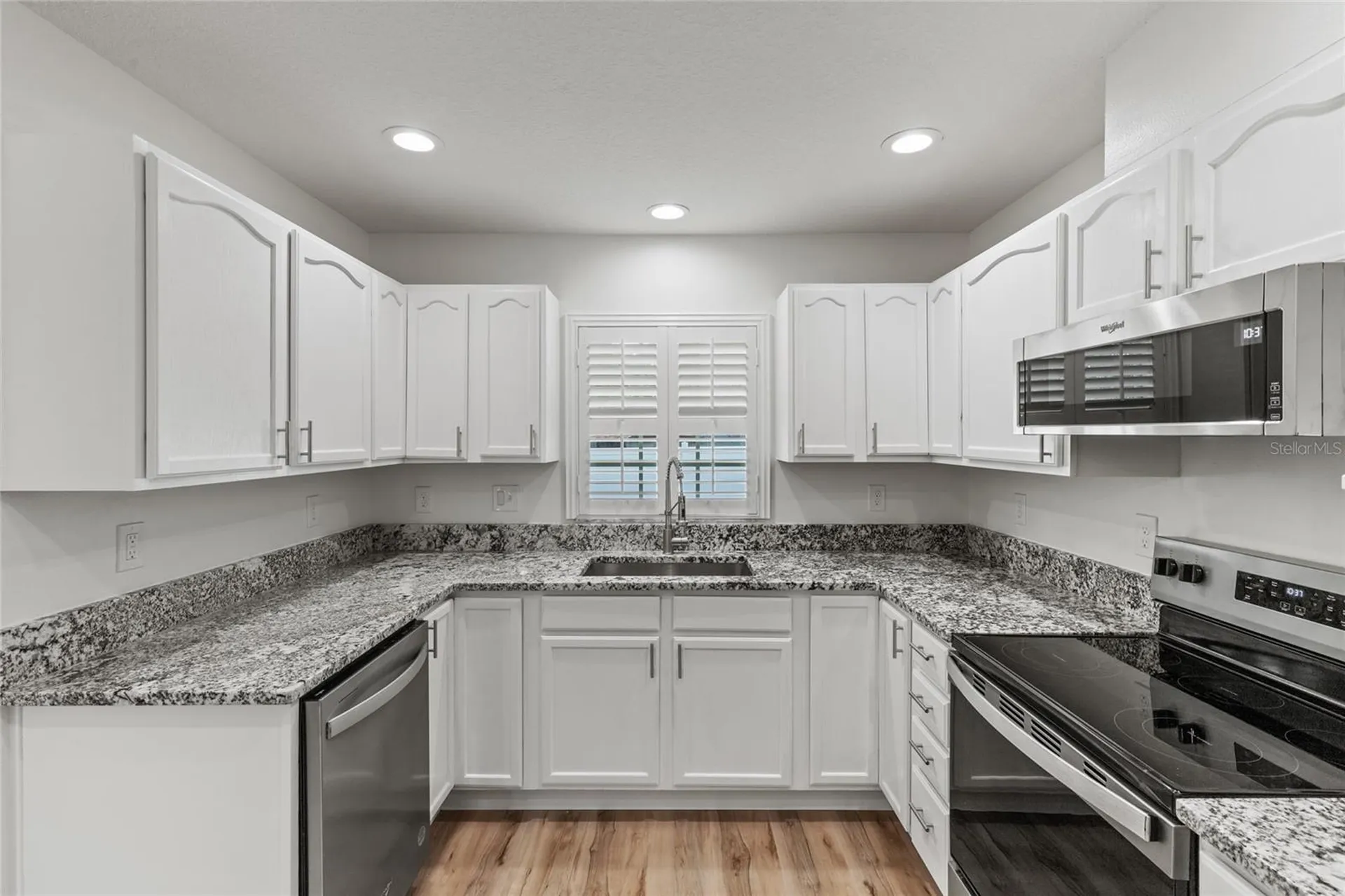 810 Ridge Avenue Wildwood FL 34785